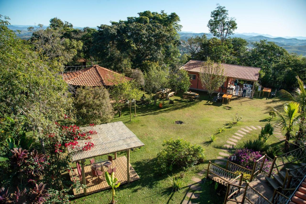 Hospedagem Beija-Flor - Espaco Flor Das Aguas Cunha Eksteriør billede